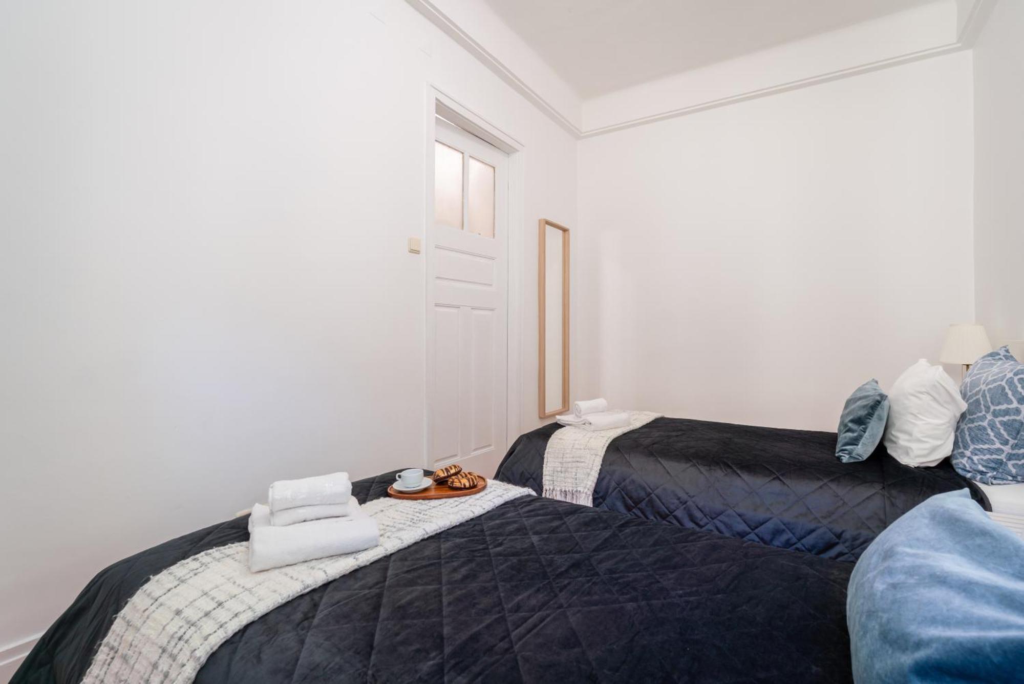 Host Wise - Spacious Comfortable Apartment - Balcony ปอร์โต ภายนอก รูปภาพ